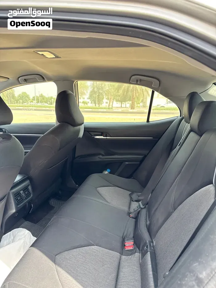 Toyota Camry 2022 photo 3