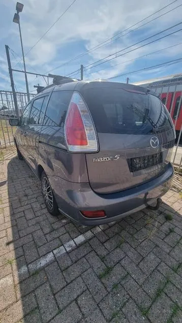 Mazda 5