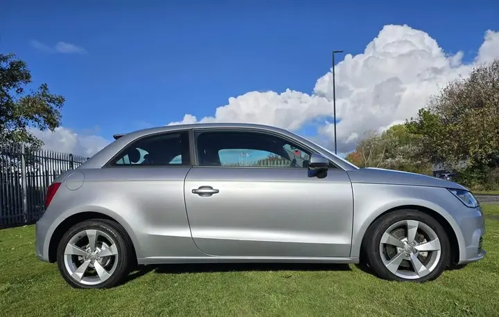 Audi A1 2015 photo 5