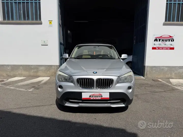 BMW X1 2010 photo 2