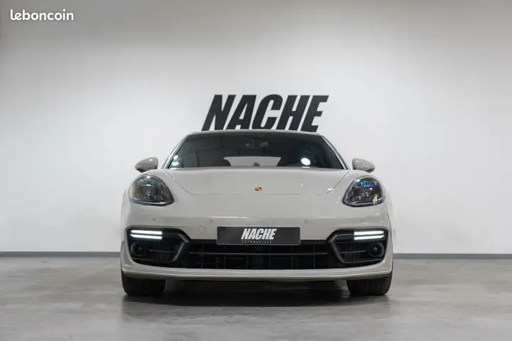 Porsche Panamera 2020 photo 2