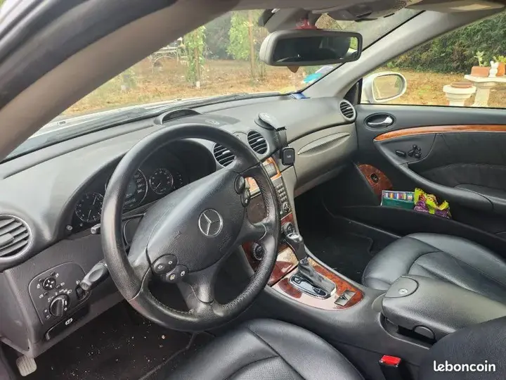 Mercedes-Benz Classe Clk 2005 photo 2