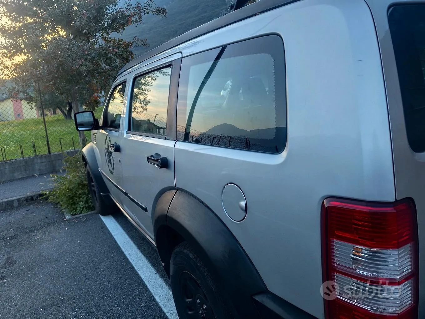 Dodge Nitro 2008 photo 2