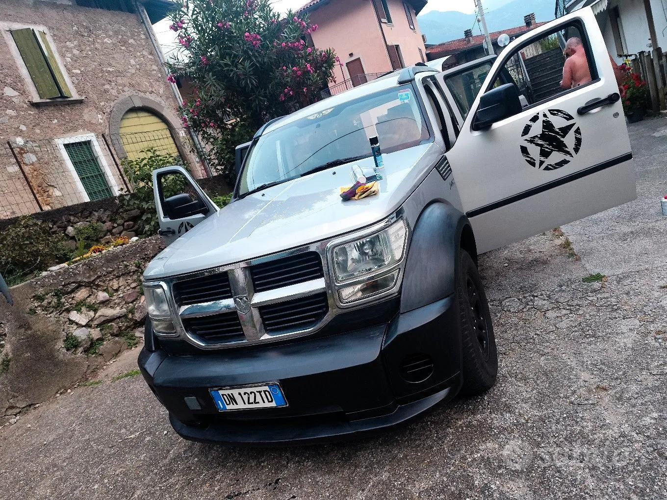 Dodge Nitro