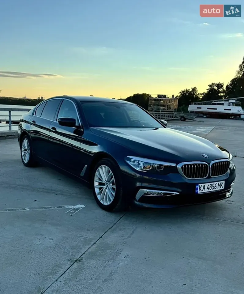 BMW 5 Series 2017 photo 2