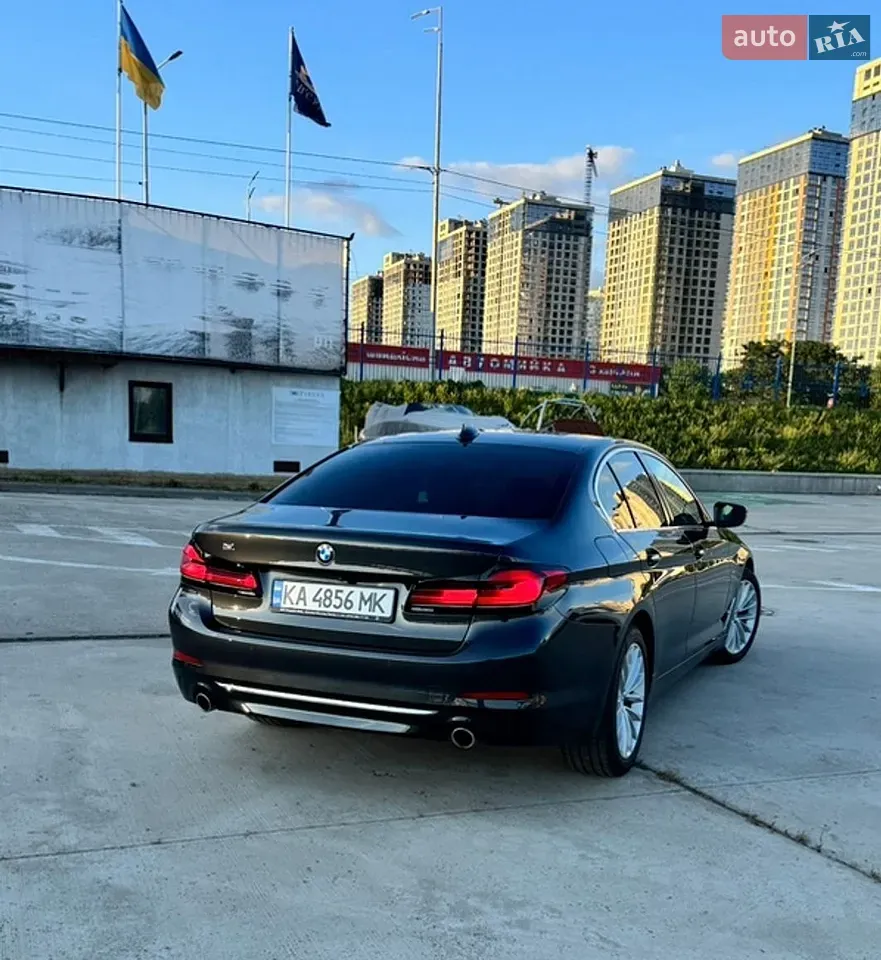 BMW 5 Series 2017 photo 5