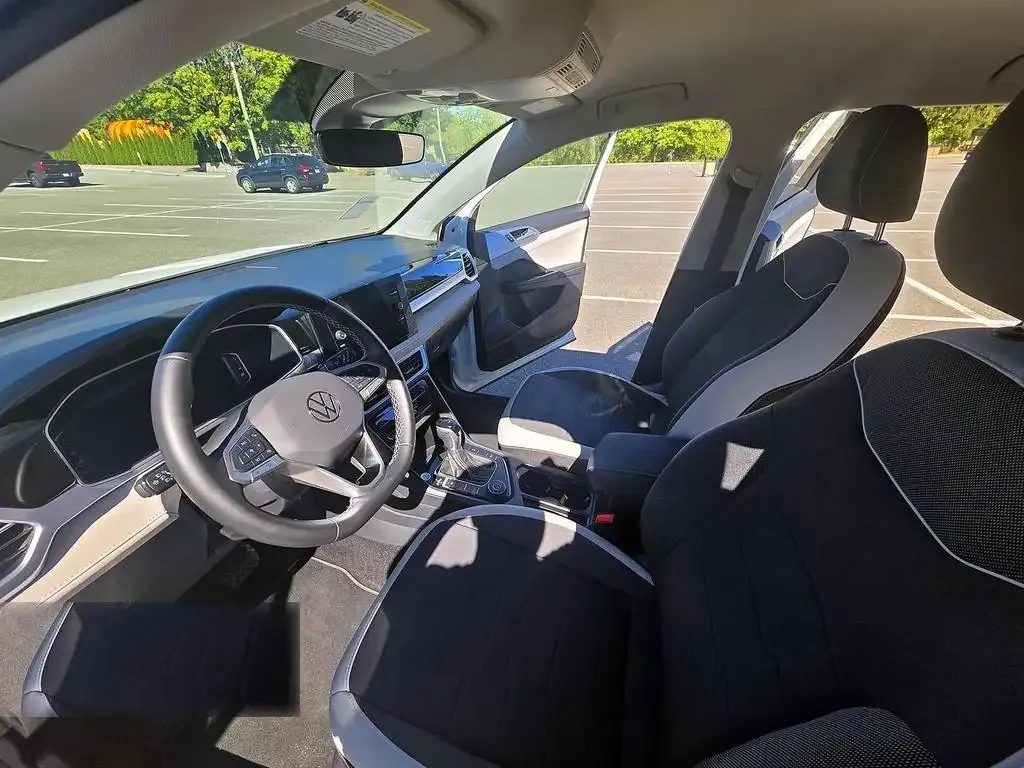 Volkswagen Taos 2025 photo 4