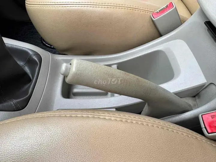 Toyota Innova 2008 photo 4