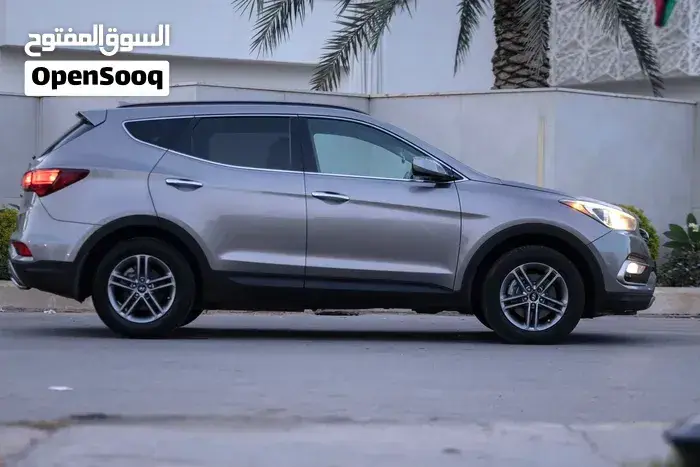 Hyundai Santa Fe 2018 photo 4