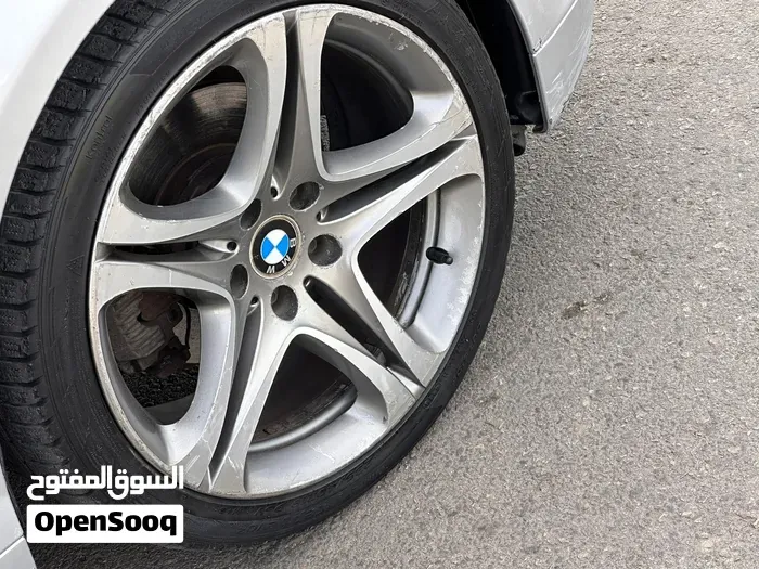 BMW 5 Series 2009 photo 2