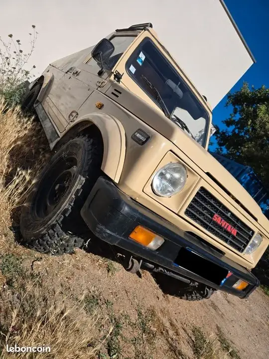 Suzuki Samurai