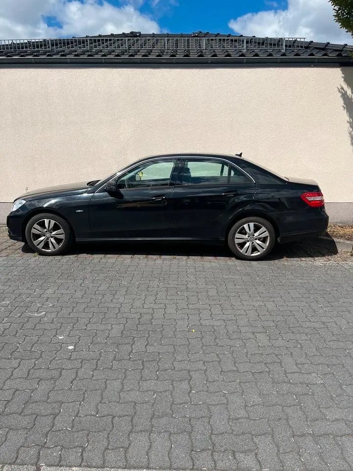 Mercedes-Benz E 220 Cdi