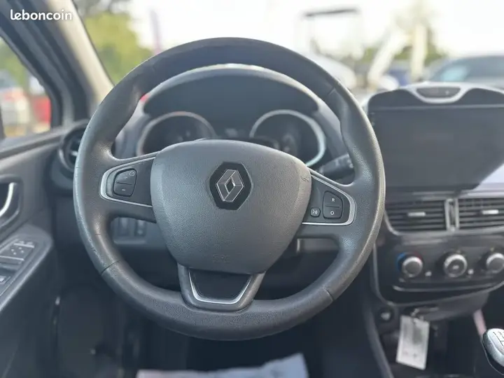 Renault Clio 2017 photo 5