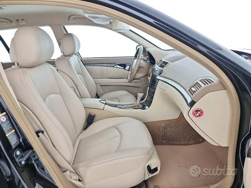Mercedes-Benz E-Class 2008 photo 4