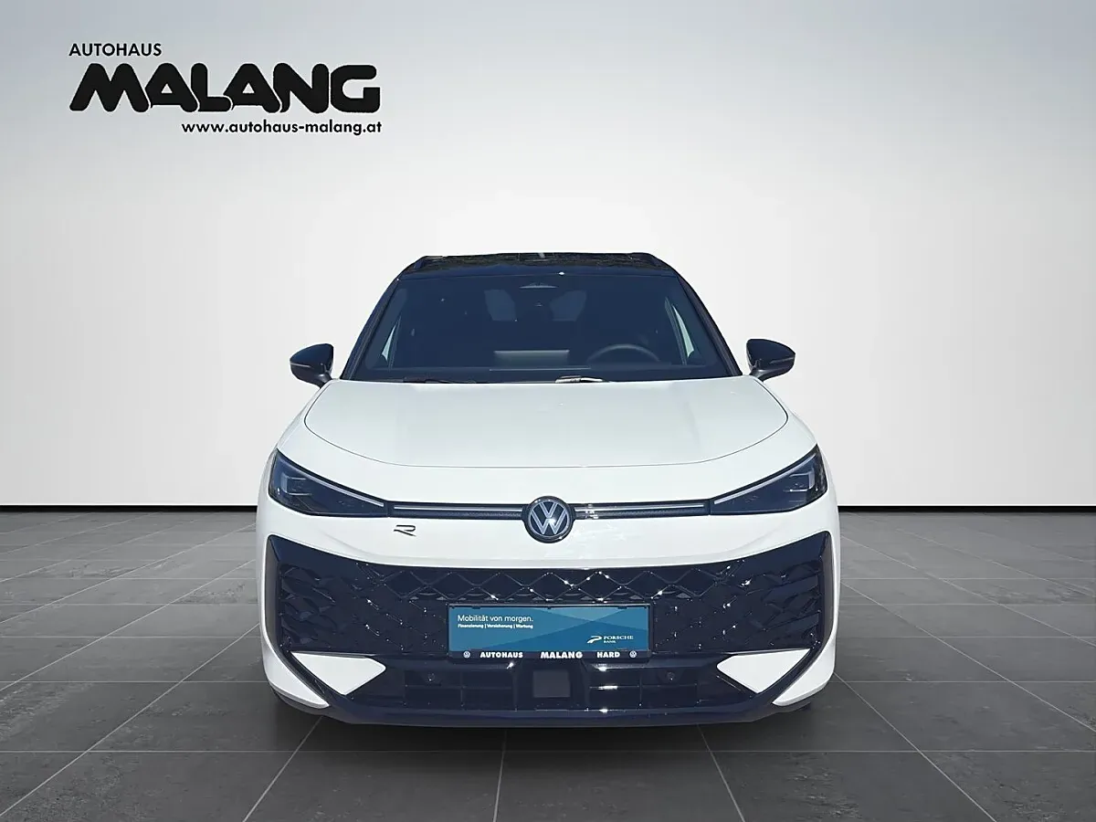 Volkswagen T-Roc 2026 photo 2