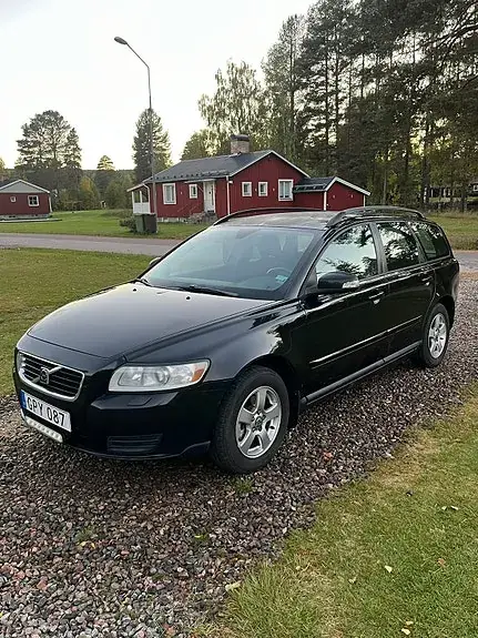 Volvo V50