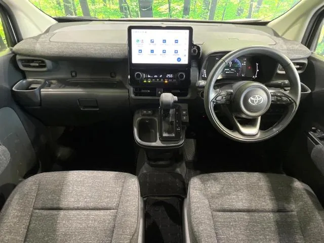 Toyota Sienna Z 2023 photo 2