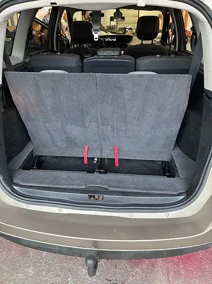 Renault Grand Scenic Iii 2013 photo 3