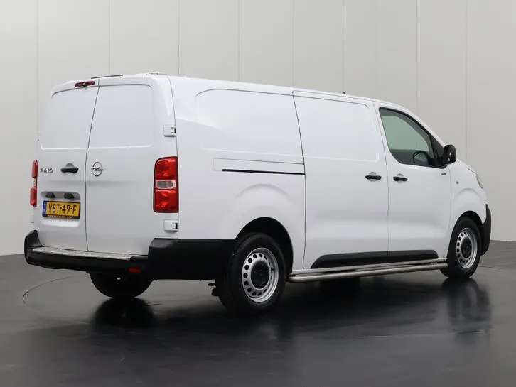 Opel Vivaro 2022 photo 2