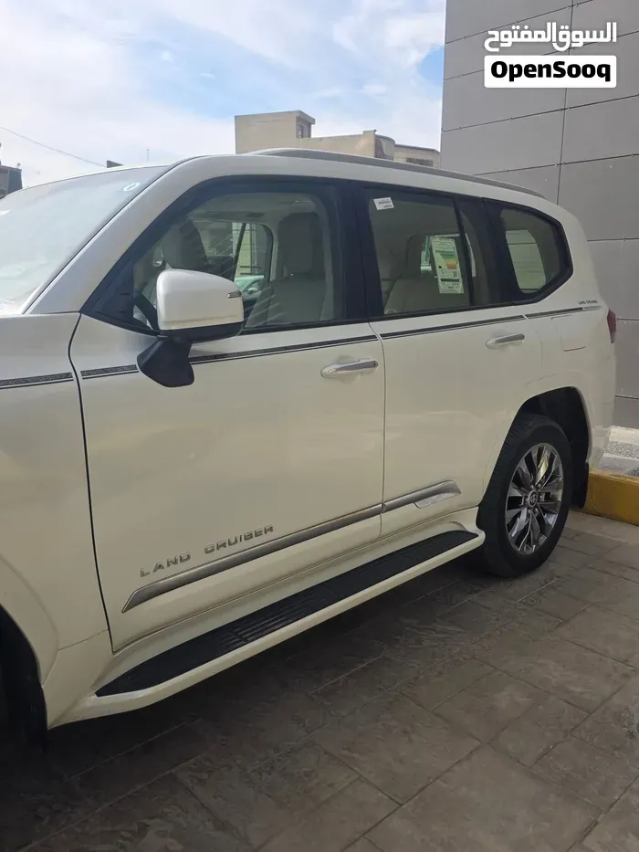 Toyota Land Cruiser 2024 photo 2