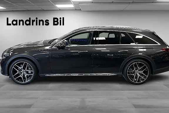 Mercedes-Benz E300 De 2026 photo 4