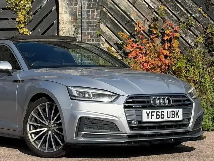 Audi A5 2016 photo 4