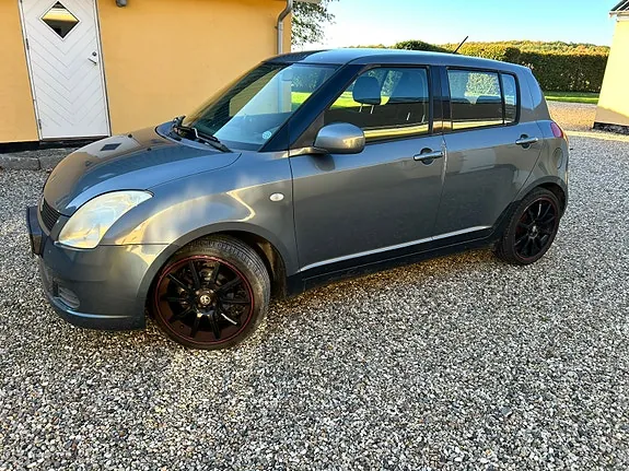 Suzuki Swift 2007 photo 2
