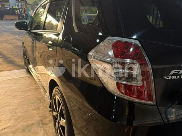 Honda Fit Shuttle 2013 photo 4