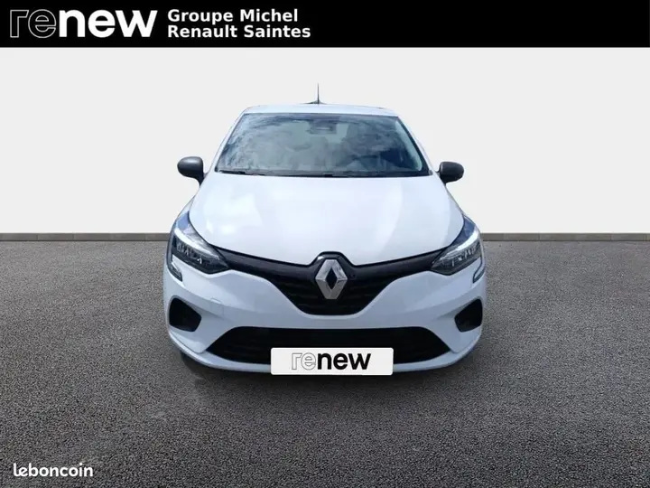 Renault Clio 2023 photo 2