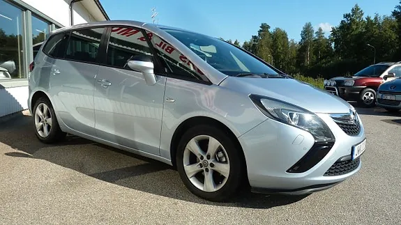 Opel Zafira Tourer 2016 photo 3