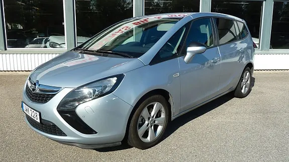 Opel Zafira Tourer 2016 photo 2