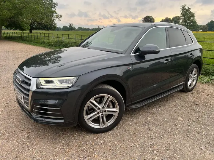 Audi Q5 2018 photo 3