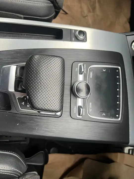Audi Q5 2018 photo 5