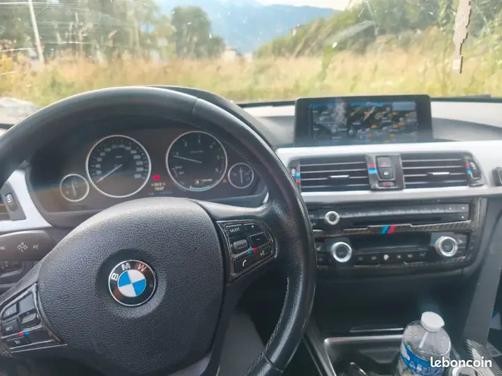BMW 3 Series 2013 photo 3