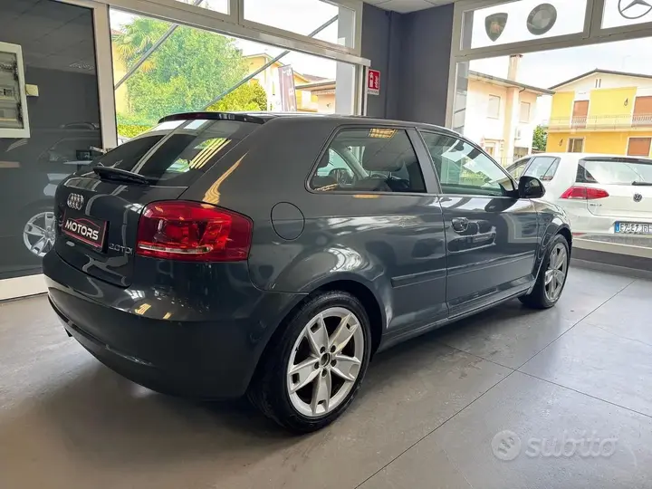 Audi A3 2010 photo 4