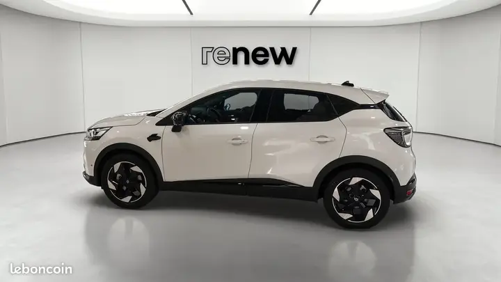Renault Captur 2026 photo 2