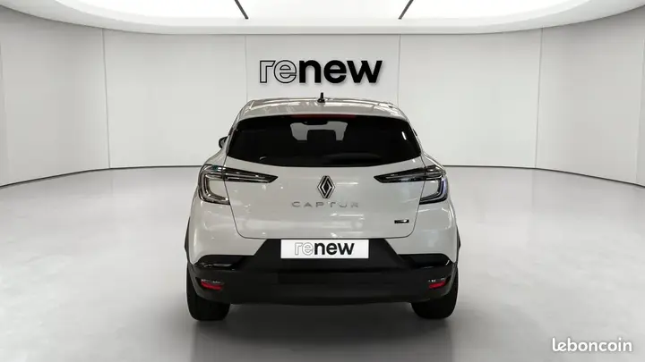 Renault Captur 2026 photo 4