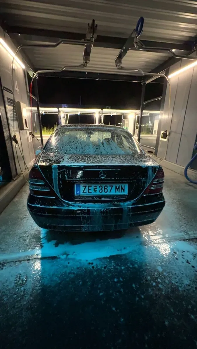 Mercedes-Benz C-Class 2003 photo 2