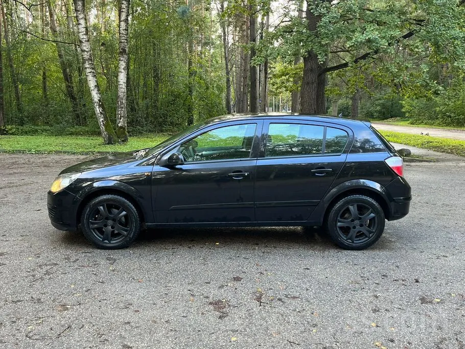 Opel Astra 2005 photo 2