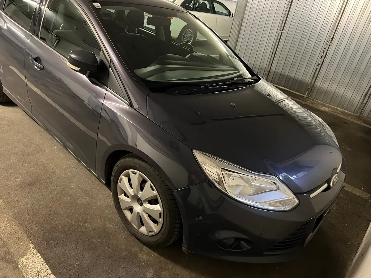 Ford Focus 2012 photo 2