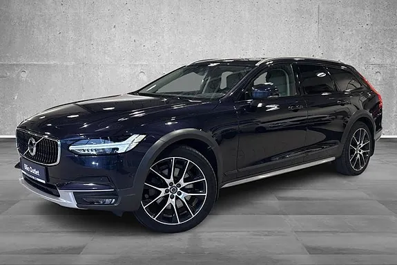 Volvo V90 Cross Country 2017 photo 2