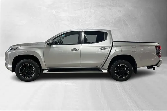 Mitsubishi L200 2022 photo 2