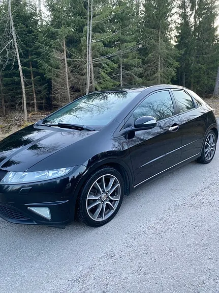 Honda Civic 2011 photo 2