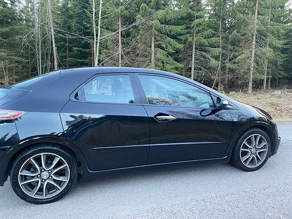 Honda Civic 2011 photo 3