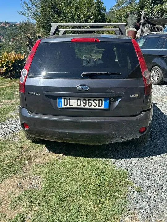 Ford Fiesta 2008 photo 3