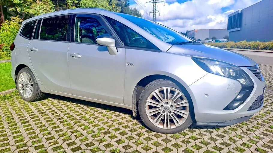 Opel Zafira