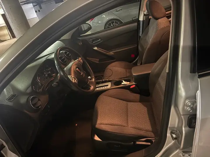 Pontiac G6 2009 photo 4