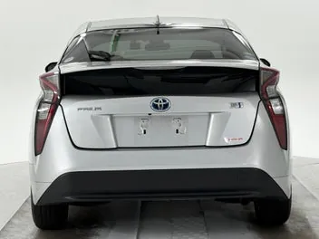 Toyota Prius 2017 photo 4