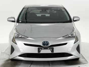 Toyota Prius 2017 photo 3