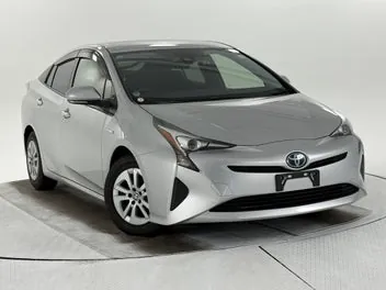Toyota Prius 2017 photo 2